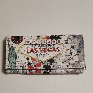 Las Vegas Themed Wallet NWOT
